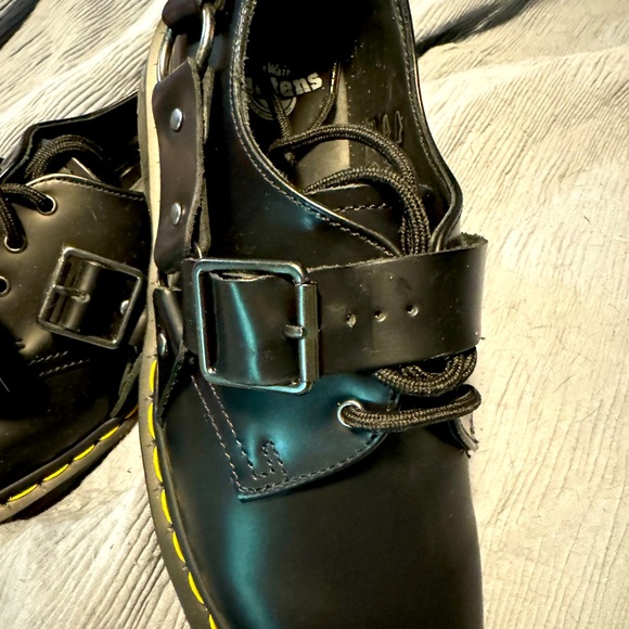 Dr Marten's Henree Black NWOT - Picture 1 of 6